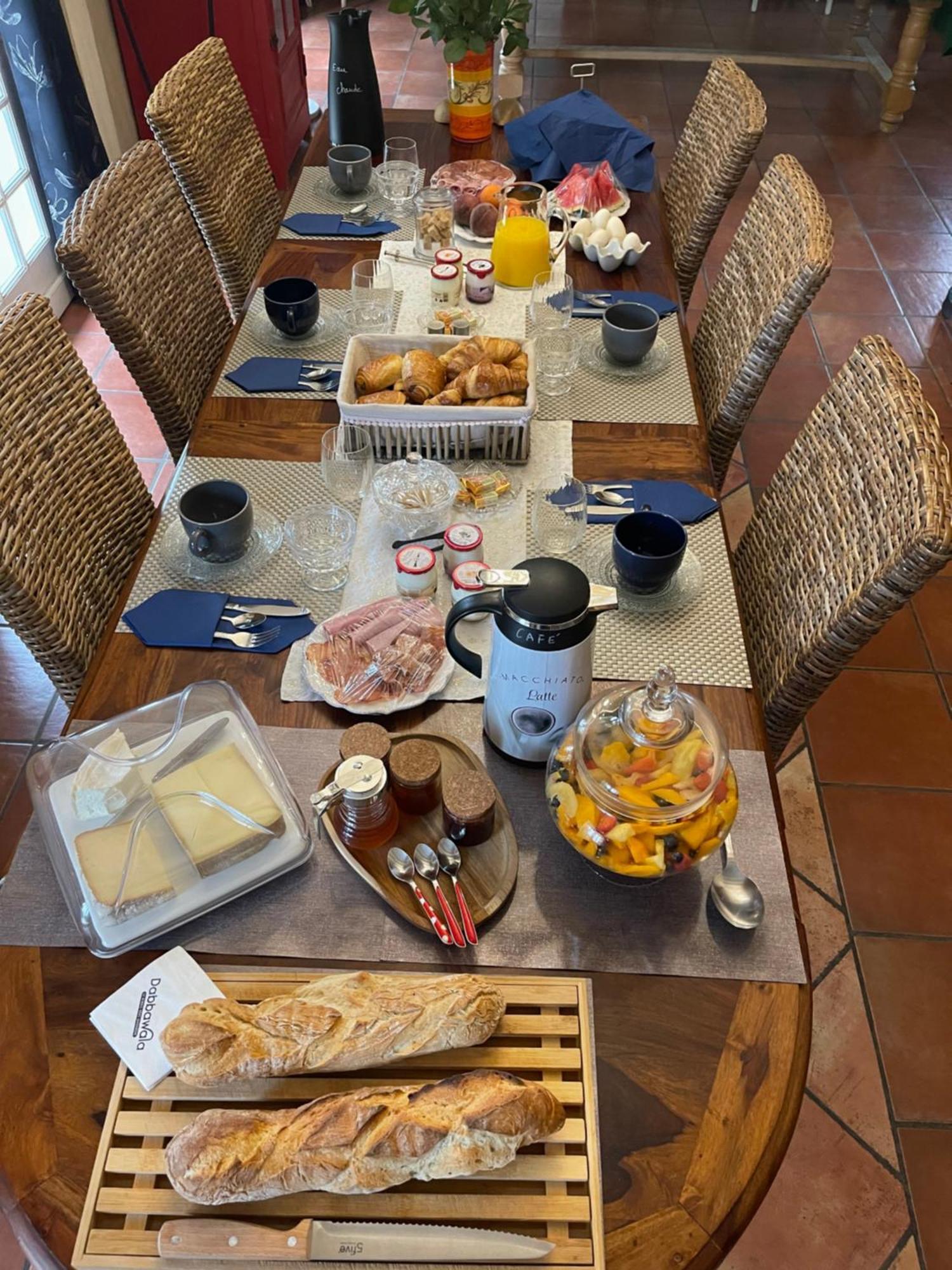 Bed and Breakfast La Belle Chaumiere Bretagne-de-Marsan Zewnętrze zdjęcie