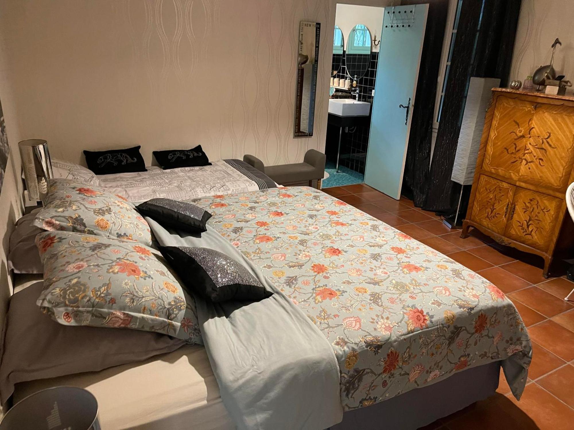 Bed and Breakfast La Belle Chaumiere Bretagne-de-Marsan Zewnętrze zdjęcie