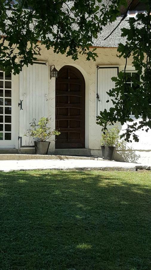 Bed and Breakfast La Belle Chaumiere Bretagne-de-Marsan Zewnętrze zdjęcie